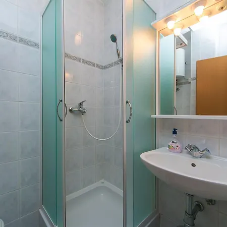 Apartmani Brela *